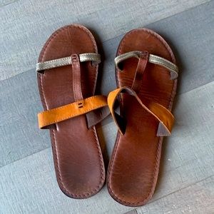 Abercrombie and Fitch sandals